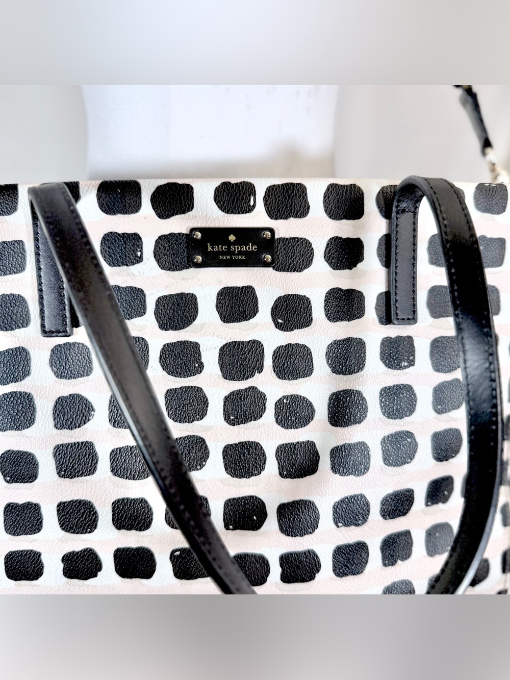 Kate Spade Grove Street Kaylie Polka Dot Baby Diaper Bag 21” x 13" x 5.5" - Picture 2 of 16